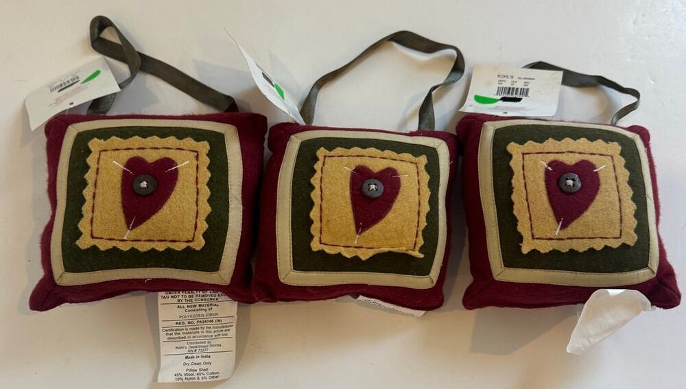 NWT Set of 3 Vintage Door Hanger Pillows Hearts 6.5x6.5"